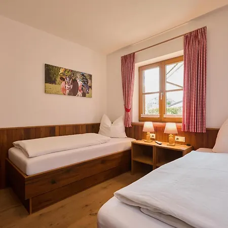 Apartment Burgberg